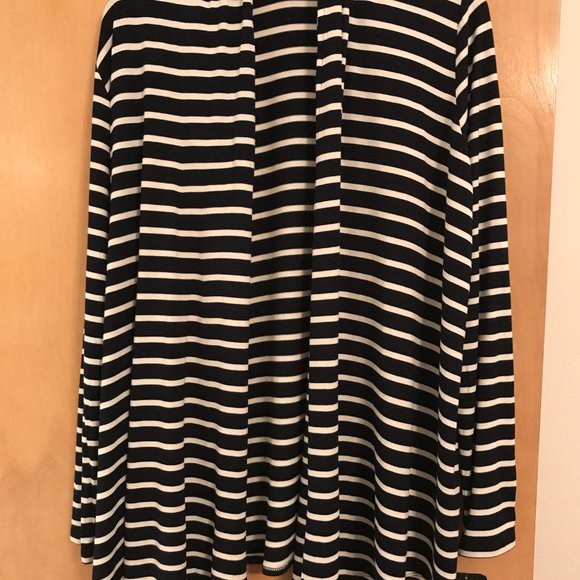 NWT Adrienne Vittadini  Woman's  Open Front Cardigan Knit - Picture 2 of 7